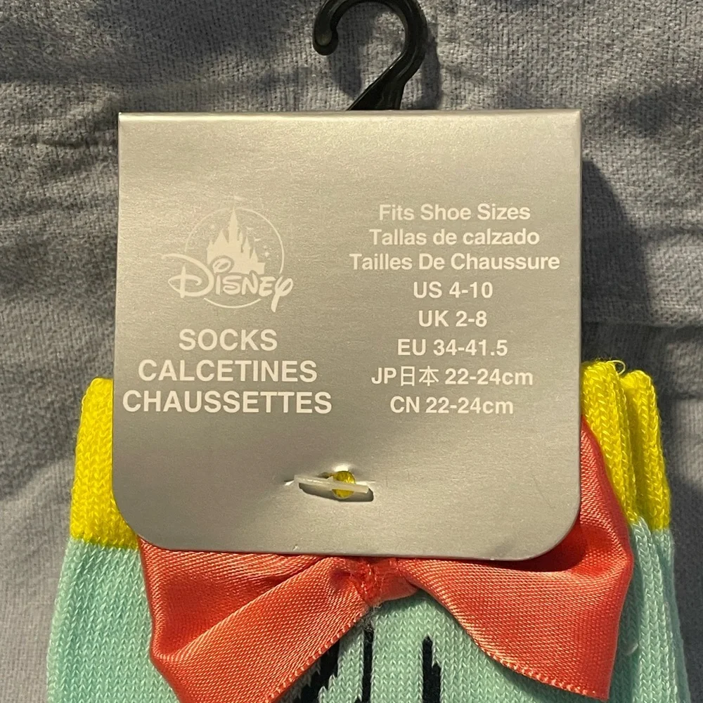 NEW Walt Disney‎ Parks - Lilo & Stitch - Scrump Socks in Size 4-10